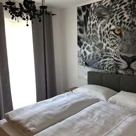Enjoyit Velden West 3* Selpritsch