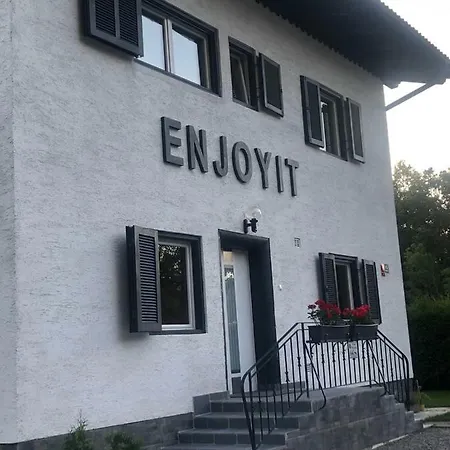 Enjoyit Velden West