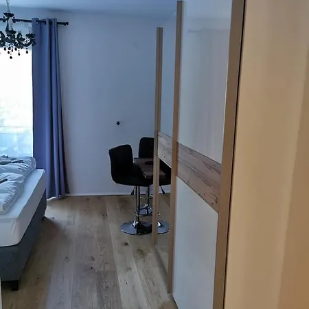 Konukevi Enjoyit Velden West Selpritsch