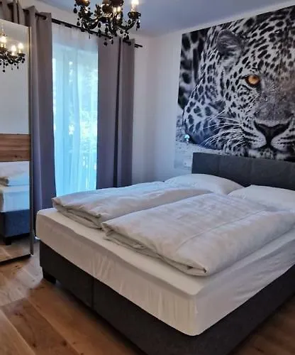 Enjoyit Velden West 3*