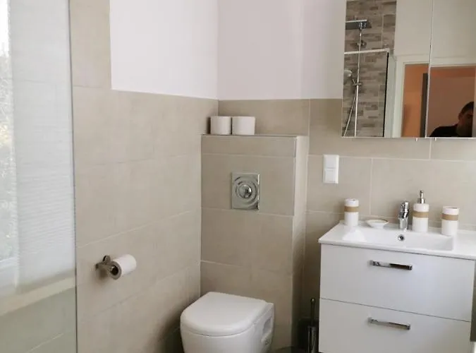 ゲストハウス Enjoyit Velden West Selpritsch