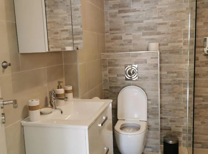 Enjoyit Velden West 3*