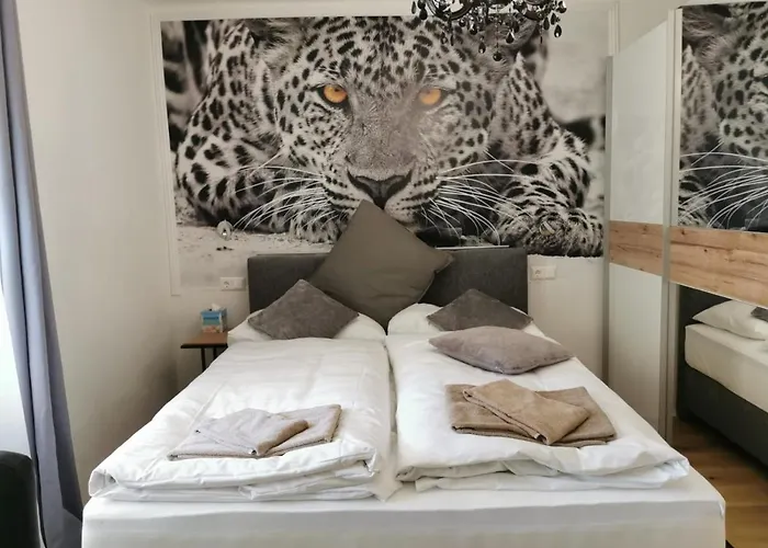 Enjoyit Velden West ゲストハウス Selpritsch