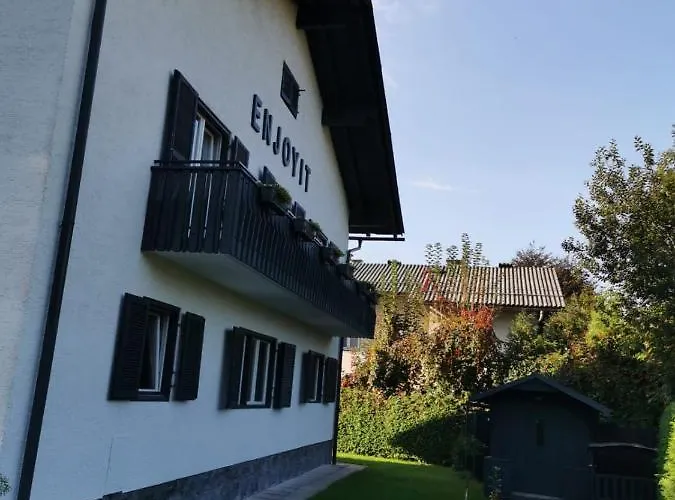 ゲストハウス Enjoyit Velden West Selpritsch